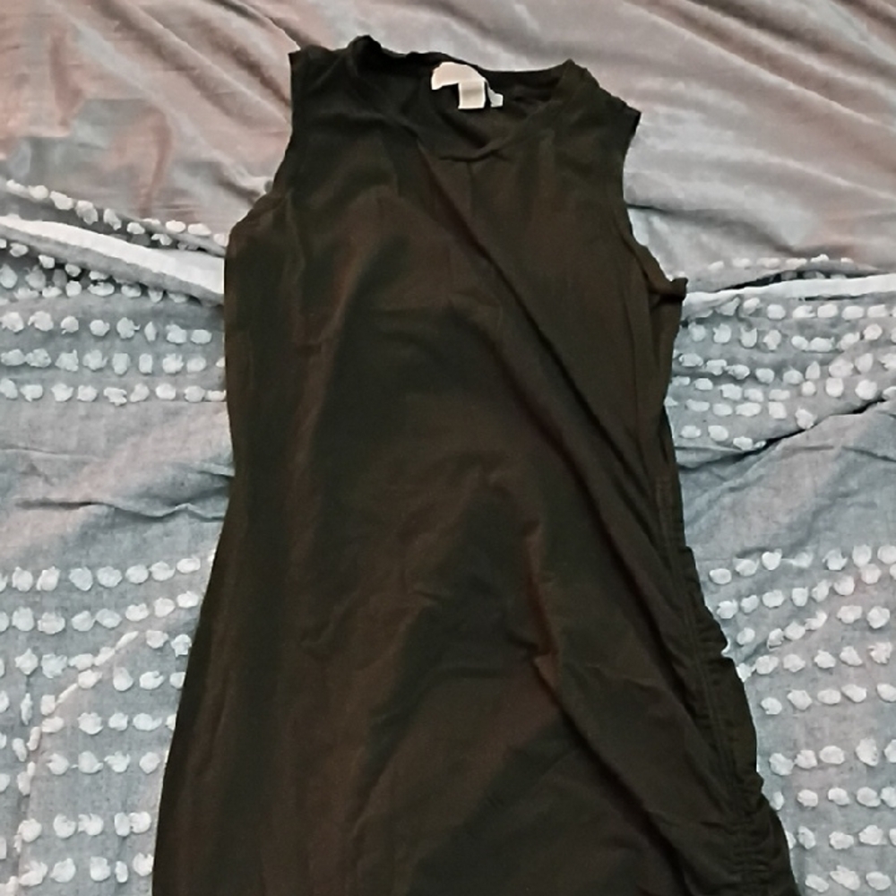 Sleeveless Black Dress